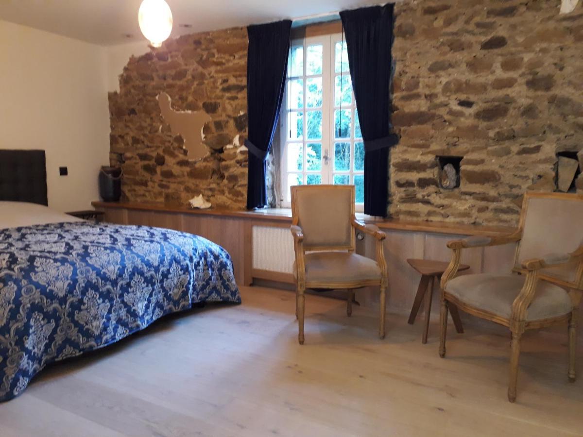 Bed and Breakfast Le Vieux Moulin Goudelin Zewnętrze zdjęcie
