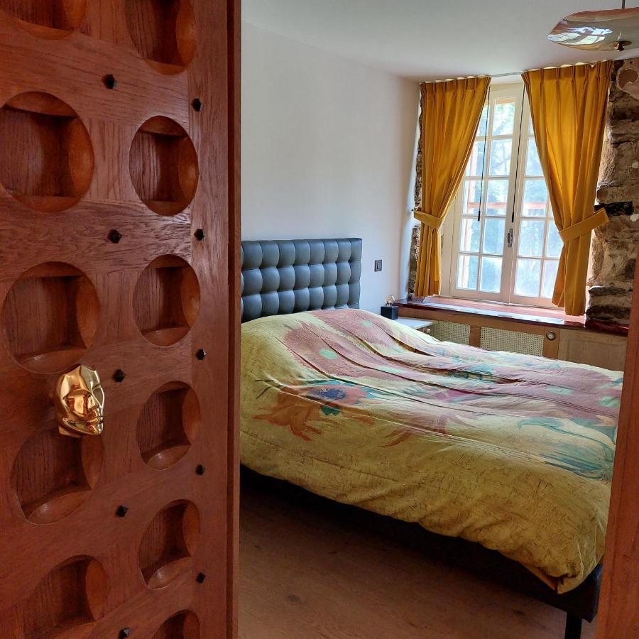 Bed and Breakfast Le Vieux Moulin Goudelin Zewnętrze zdjęcie